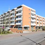Schönes neues hochwertig renoviertes 2-Zimmer Appartement in der 4. Etage.