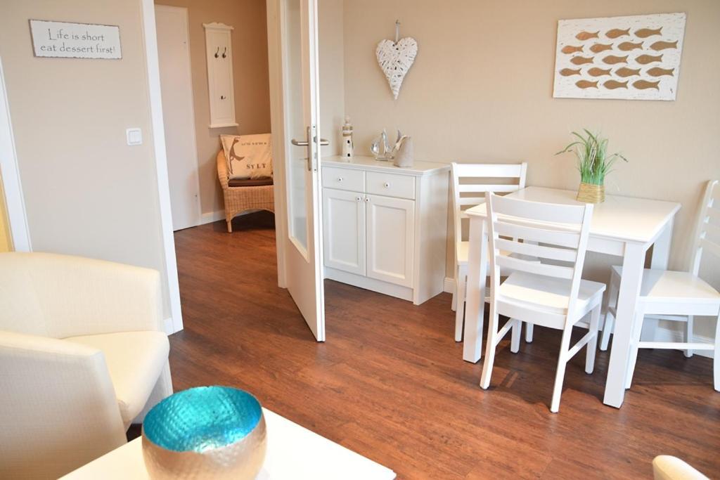 Schönes Neues Hochwertig Renoviertes 2-zimmer In Der 4. Etage. Apartment Westerland